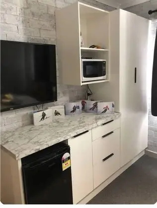 Hotham 1 Bed Apartment