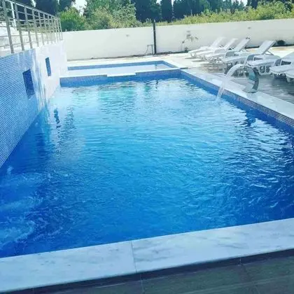 Hotel Hoti II - Havuz