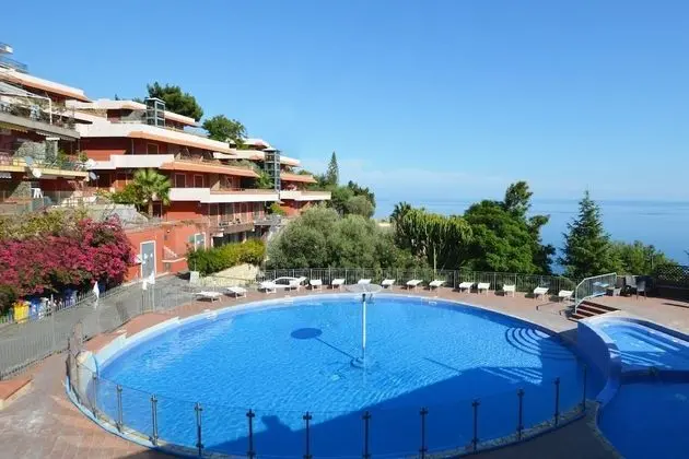 Hotiday Village Letojanni Taormina