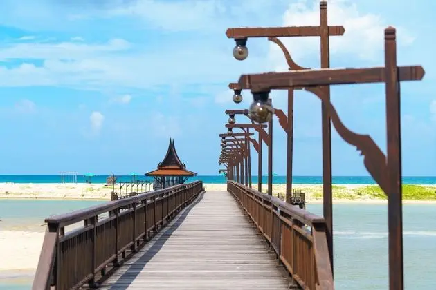 The Hotspring Beach Resort & Spa - Plaj