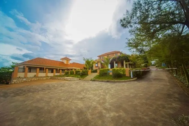 Hotspring Villas