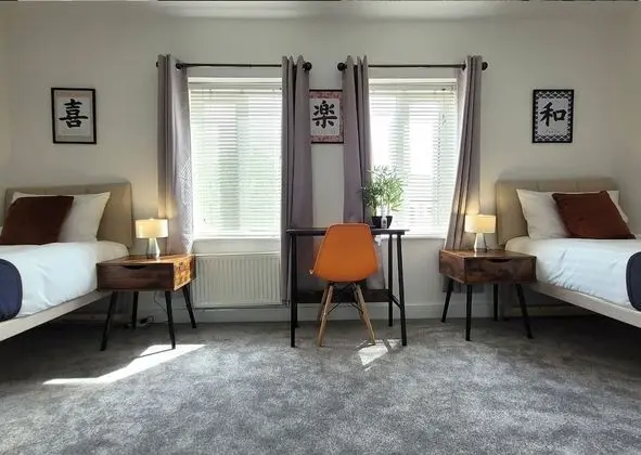 House of 4 Chimneys by Your Lettings UK