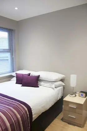 House of Fisher Reading   City Wall House 