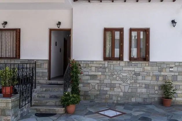 House of Gardenia