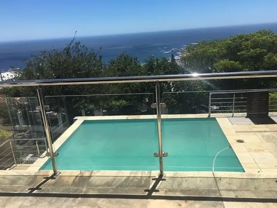 House Havana Camps Bay - Havuz