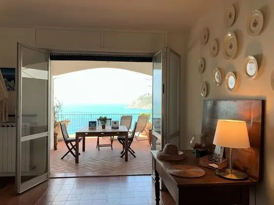 House Mediterraneo - İç Mekan