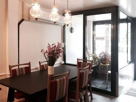 House of Phayathai - Hostel - Lobi