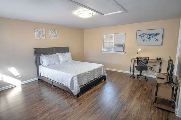 Houston St Guest House Near Downtown/military Base