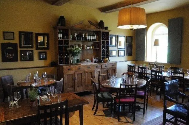 The Howard Arms - Genel