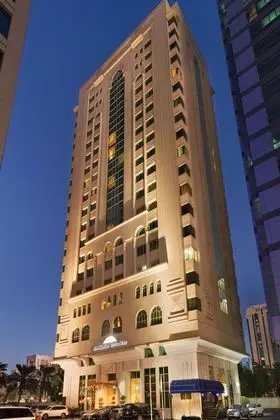 Howard Johnson Hotel Abu Dhabi - Dış Mekan