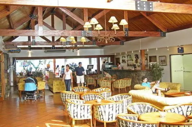 Howard Johnson Inn Villa General Belgrano - Bar