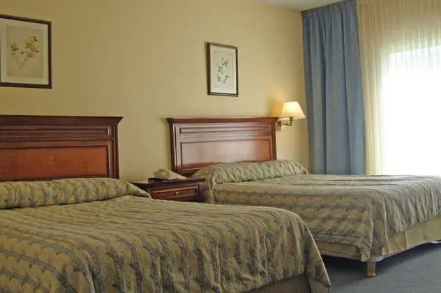 Howard Johnson Inn Villa General Belgrano - Oda