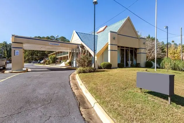 Howard Johnson Inn Macon