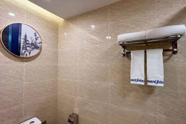 Howard Johnson Lakeview Hotel Huaibei - Banyo Tipleri