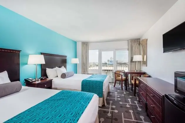 Howard Johnson Plaza Hotel by Wyndham Ocean City Oceanfront