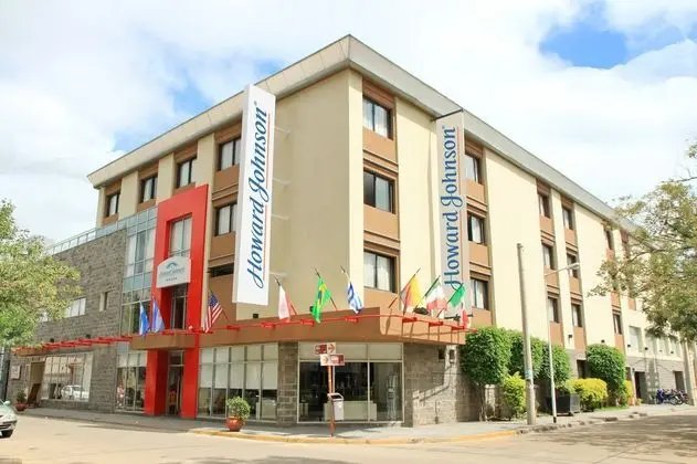 Howard Johnson Hotel San Pedro