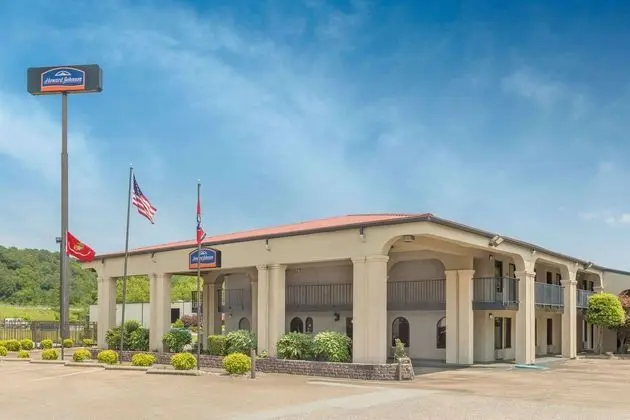 Howard Johnson by Wyndham Chattanooga Lookout Mtn