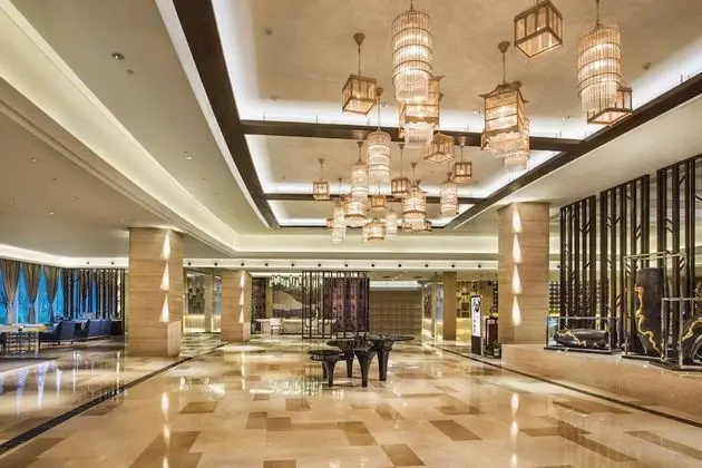 Howard Johnson By Wyndham Dongqian Lake Plaza Ningbo - Lobi