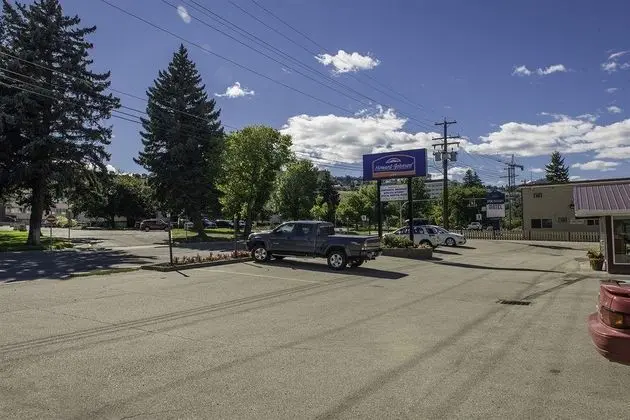 Howard Johnson by Wyndham Downtown Kamloops