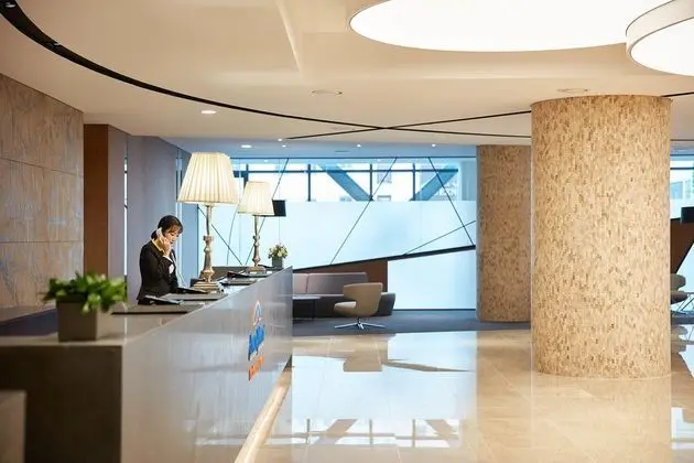 Howard Johnson by Wyndham Incheon Airport - Lobi