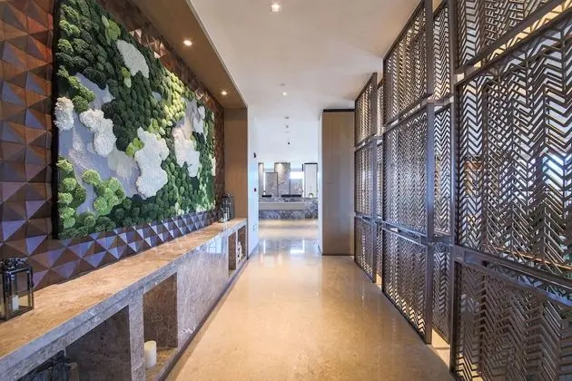 Howard Johnson By Wyndham Longxiang Hotel Ningbo - Lobi