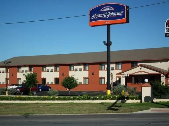 Howard Johnson by Wyndham Near Schlitterbahn