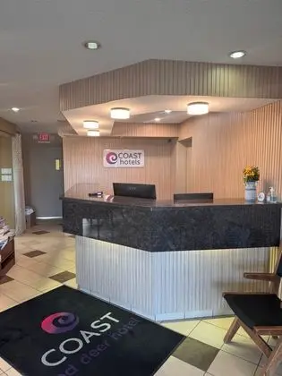 Howard Johnson by Wyndham Red Deer - Lobi