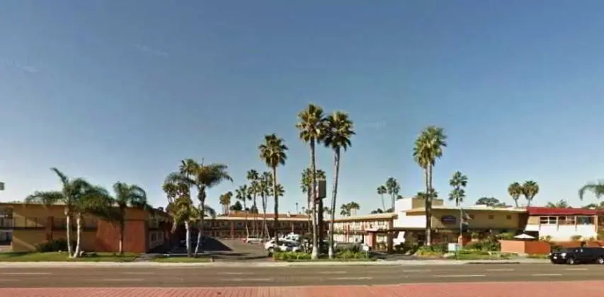 Howard Johnson by Wyndham San Diego Sea World