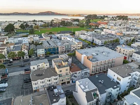 Howard Johnson by Wyndham San Francisco Marina Dtt - Dış Mekan