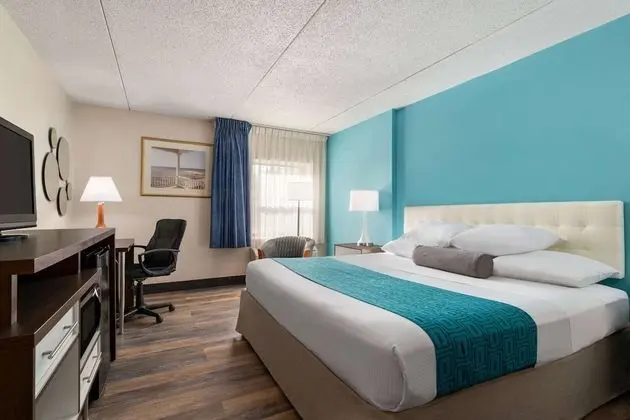 Howard Johnson Hotel by Wyndham South Portland - Oda