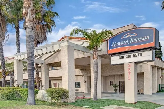 Howard Johnson by Wyndham Torrance - Öne Çıkan Resim