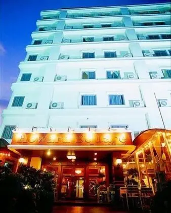 Howard Square Boutique Hotel