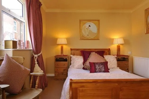 Howarth House Hotel