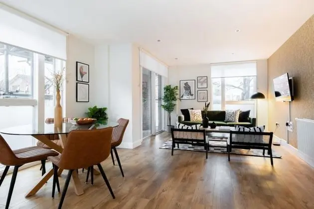 The Hoxton Docks - Modern Bright 1bdr Flat With Study Room Balcony