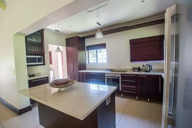 HoyoHoyo Hazyview Villas - Mutfak