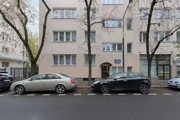 Hoża Apartments Warsaw Center by Renters