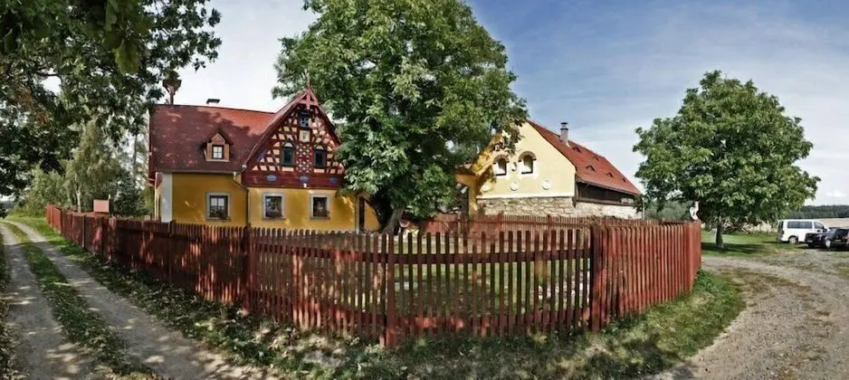 Hrázděný statek Mýtinka - 1