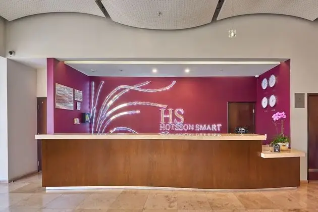 HS HOTSSON Smart Guadalajara Autonoma - Lobi