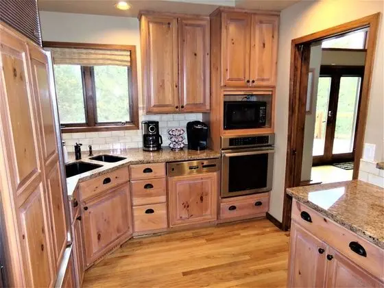 HSPL Wellington House 4 bedroom Deluxe - Mutfak