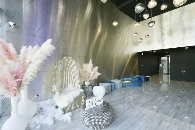 Hotel HSR Hesper - Taichung - Lobi