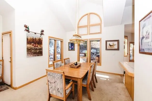HSRW Falcon Home 5 Bed 4 Ba Silverthorne - Yerinde Yemek