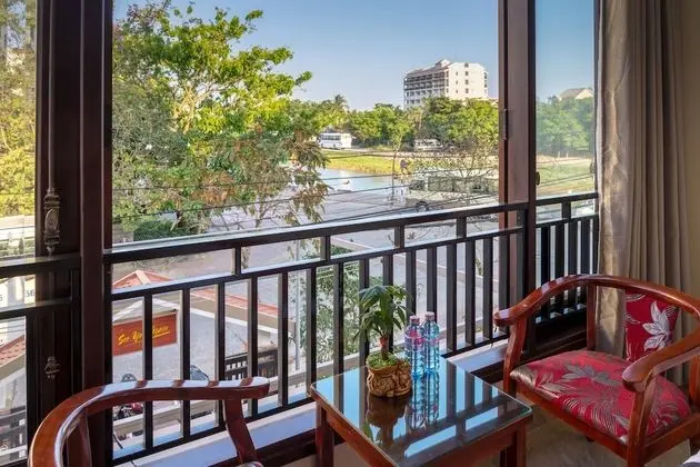 HT Riverside Homestay - Oda Manzaraları