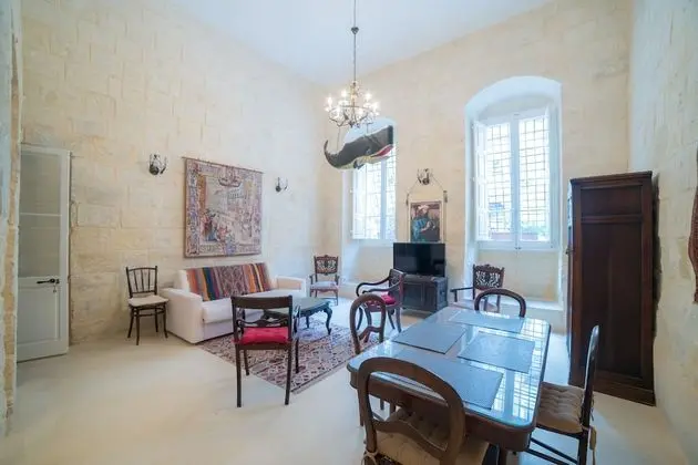 HT1 - Casa Rooms