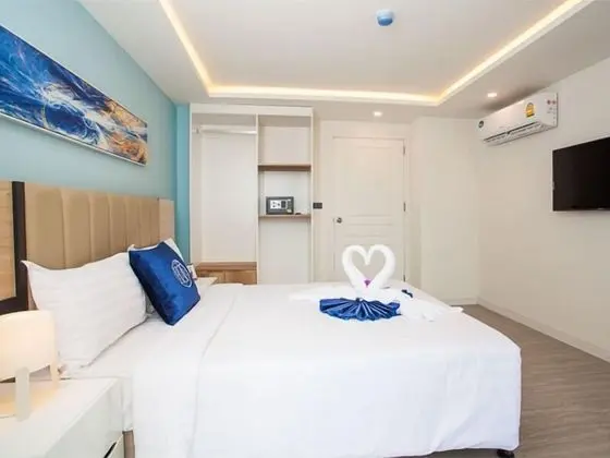HT9 HOTEL