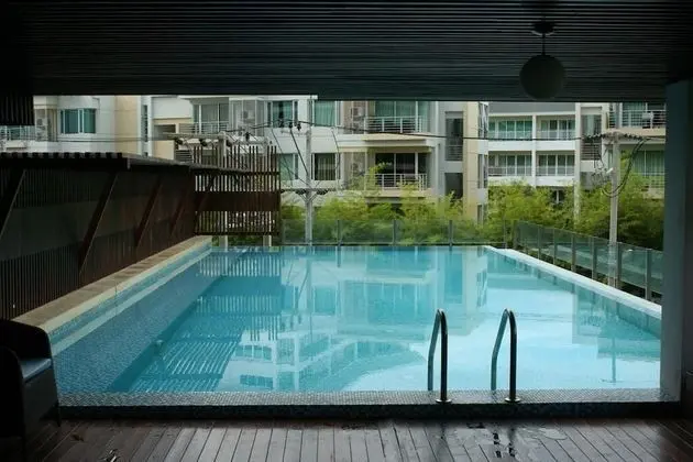 Hua Hin Beach Rocco Condo by THR - Havuz
