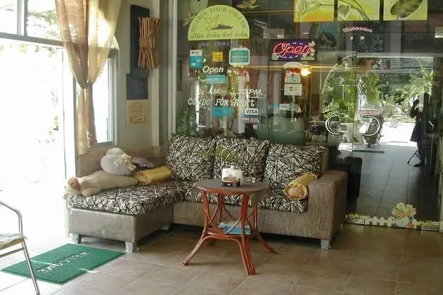 Hua Hin Tour Guesthouse - Lobi
