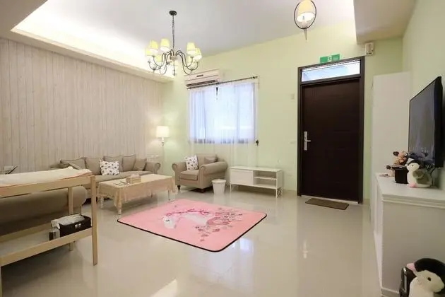 Hua Yang Child Like Family Guesthouse - Lobi