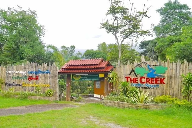 Huainamrin Resort Maehongson The Creek
