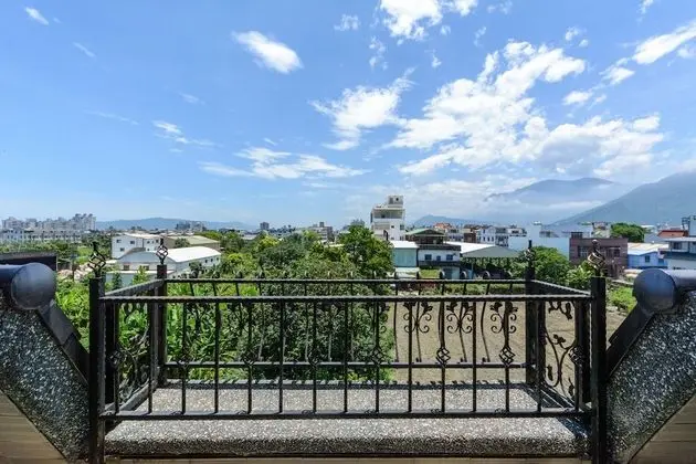 Hualien Macaron B&B