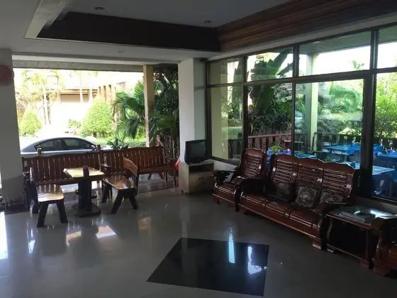 Huaymuang Apartment - Lobi